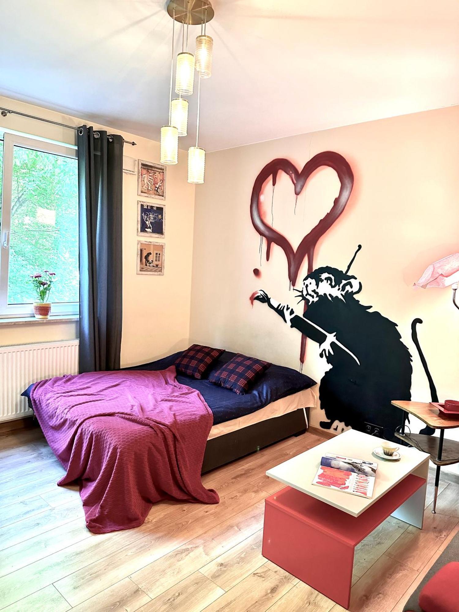 "Banksy" Art Apartman Varsó Kültér fotó