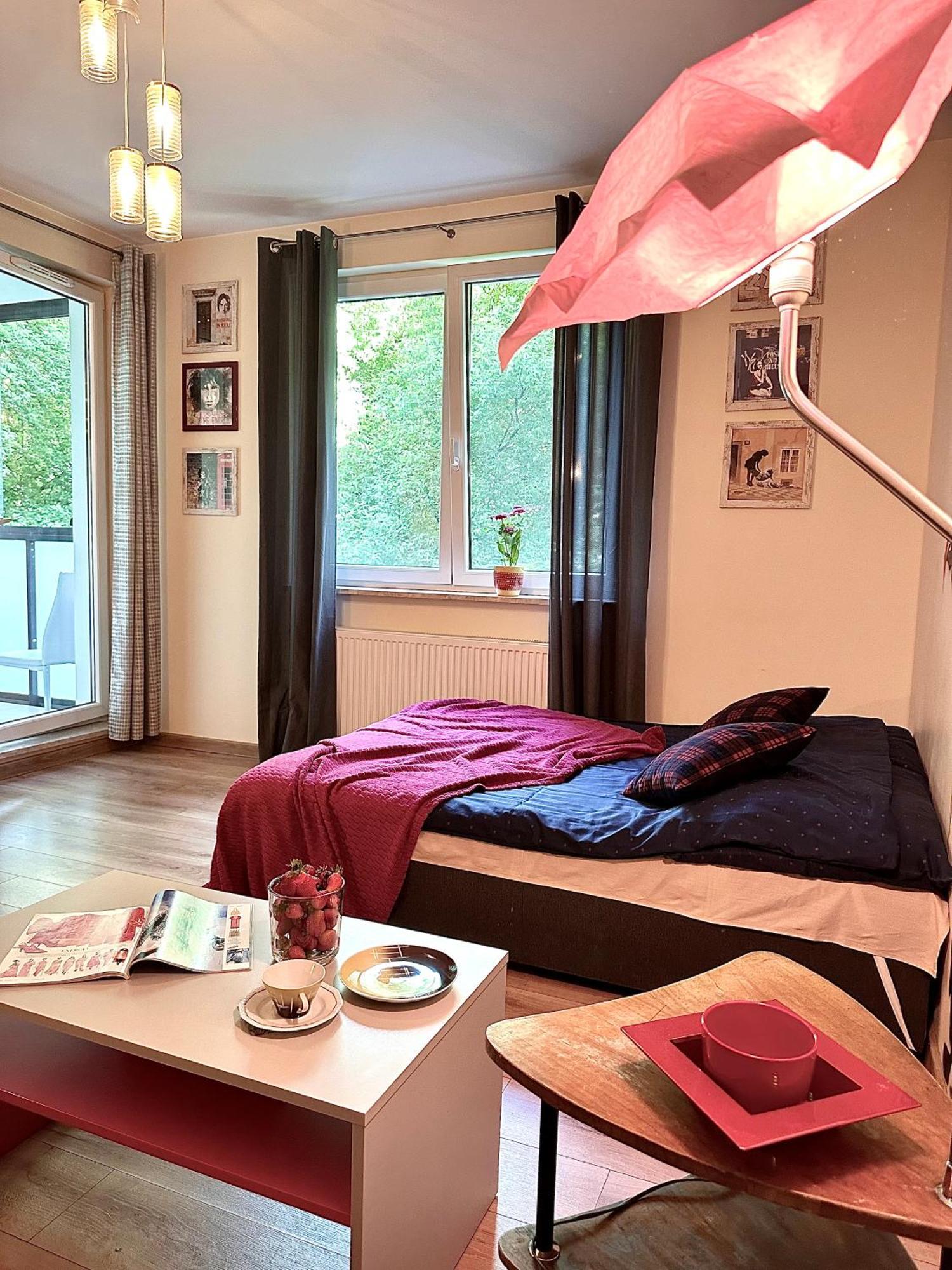 "Banksy" Art Apartman Varsó Kültér fotó